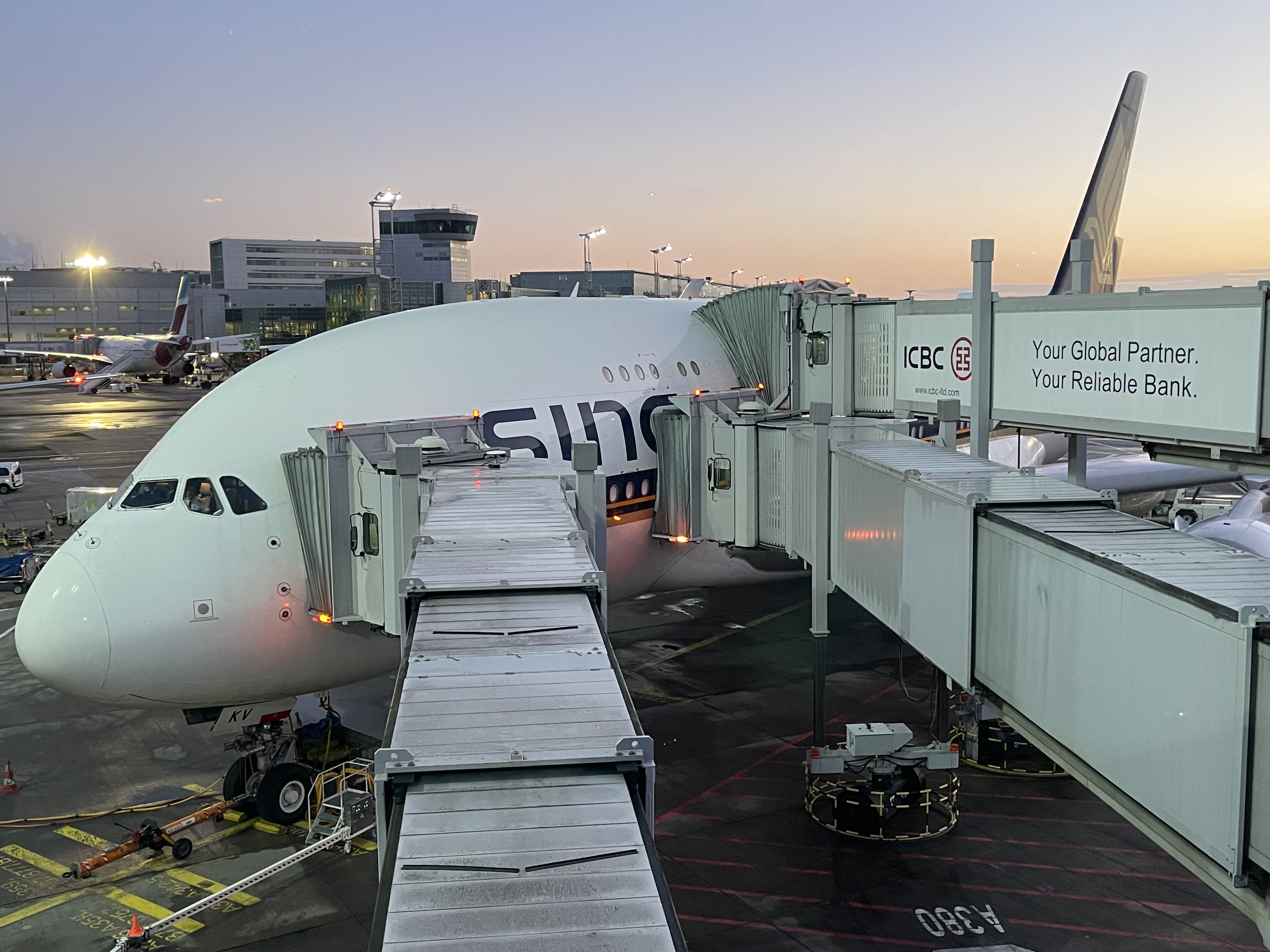 Review: Singapore Airlines A380-800 Business Class: Frankfurt to